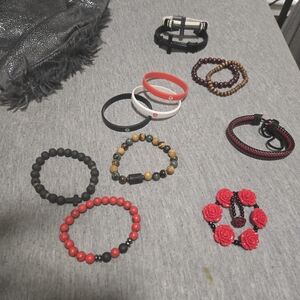 American Eagle Outfitters Multicolor Beaded & Silicone Bracelet Set